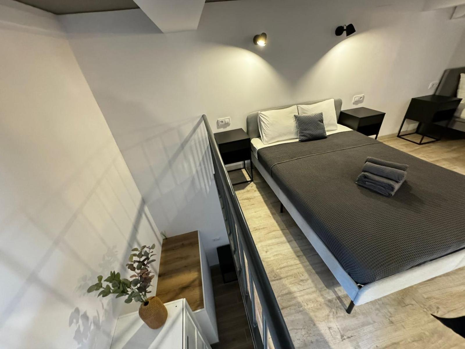 Aparthotel Melia Y Fuster 23c València