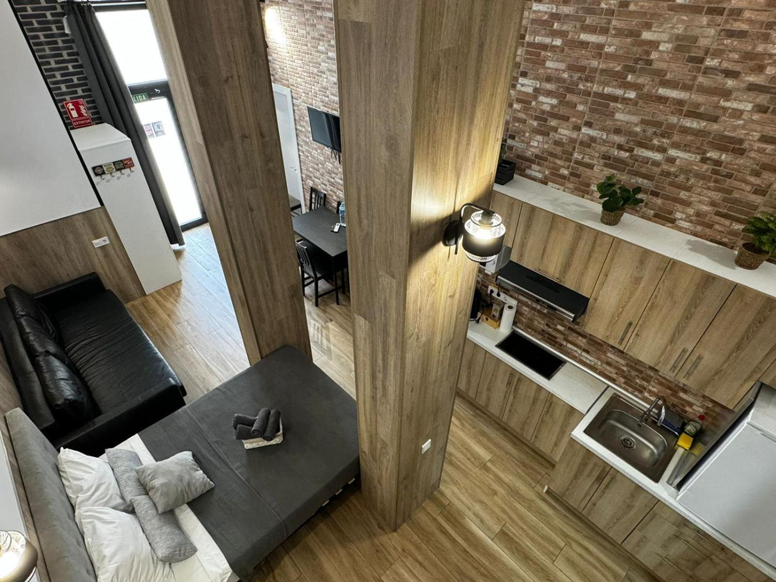 Melia Y Fuster 23c * Walencja